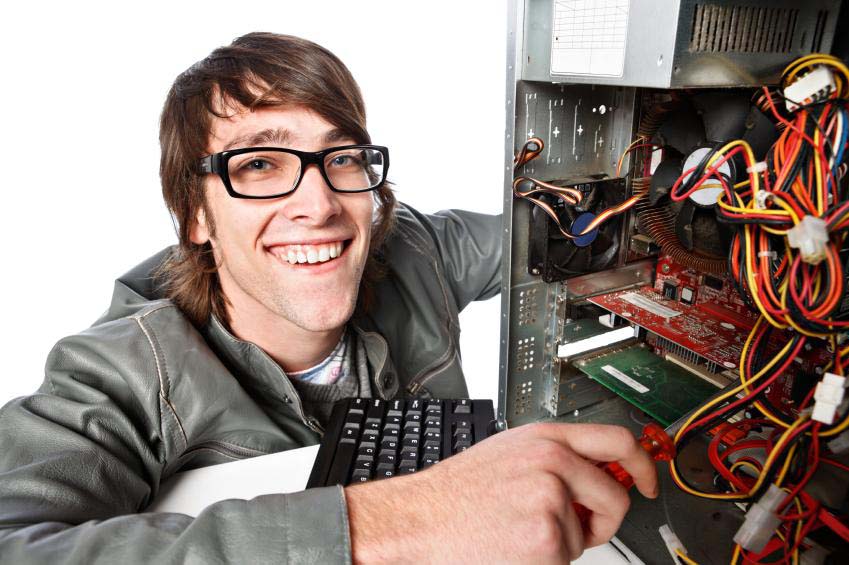 Мастер по ремонту компьютеров в Балашихе