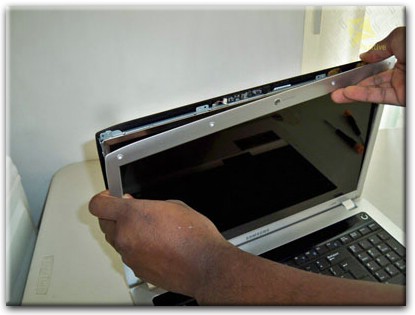 Замена экрана ноутбука Samsung в Балашихе